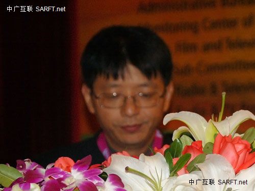 深圳市同洲电子股份有限公司董事长兼总裁袁明发表演讲